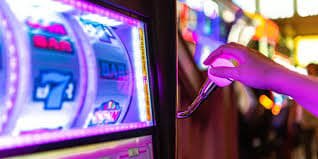 mmk77 login APP ဖြင့် ငွေထုတ် Wave Money KBZPay AYA Pay MMK မြန်မာ Online Casino ကစားသမားများ